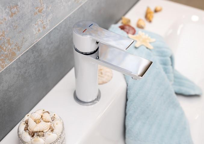 Baterija za lavabo MINOTTI STELA bela / hrom bez POP-UP 3