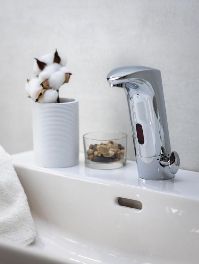 Baterija za lavabo MINOTTI senzorska 220W/6V T/H 3
