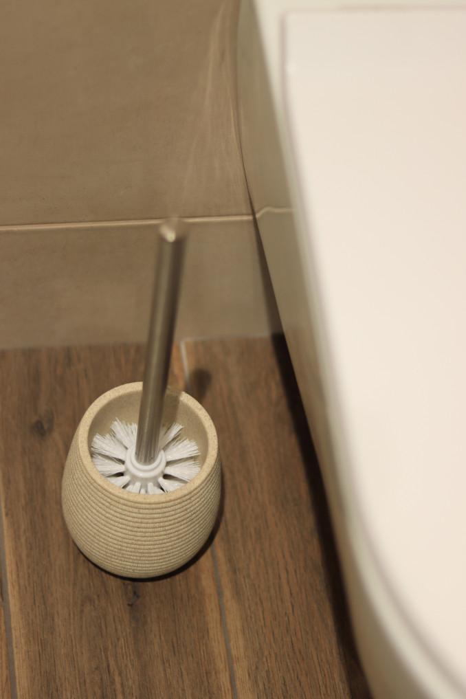 Wc četka MINOTTI stojeća 4