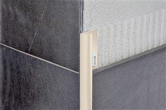 Profil PROFILPAS PROTRIM spoljni ugao 10mm ivory PVC  270cm